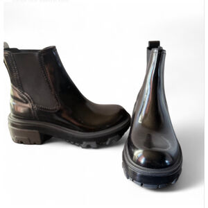 Rag & Bone Shaye Black Lug Sole Chelsea Boots Size 6 w/ Dust Bag NEW in Box